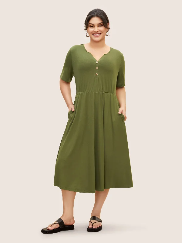 Notched Solid Button Detail Midi Dress